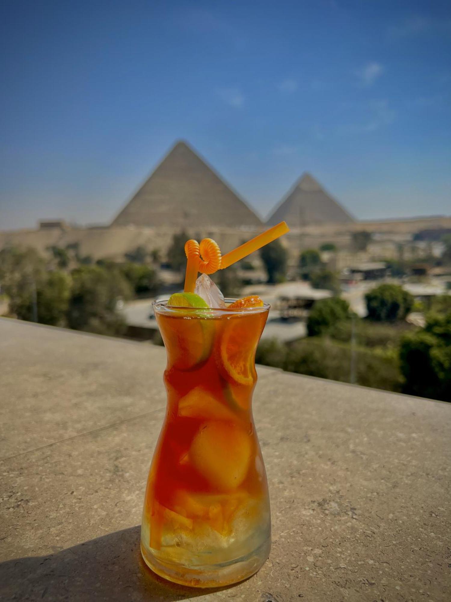 Hotel Turquoise Pyramids & Grand Egyptian Museum View Kafrat al Jabal
